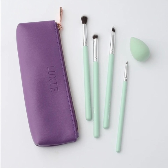 🌸LUXIE Florals Brush Set🌸 - Picture 1 of 5